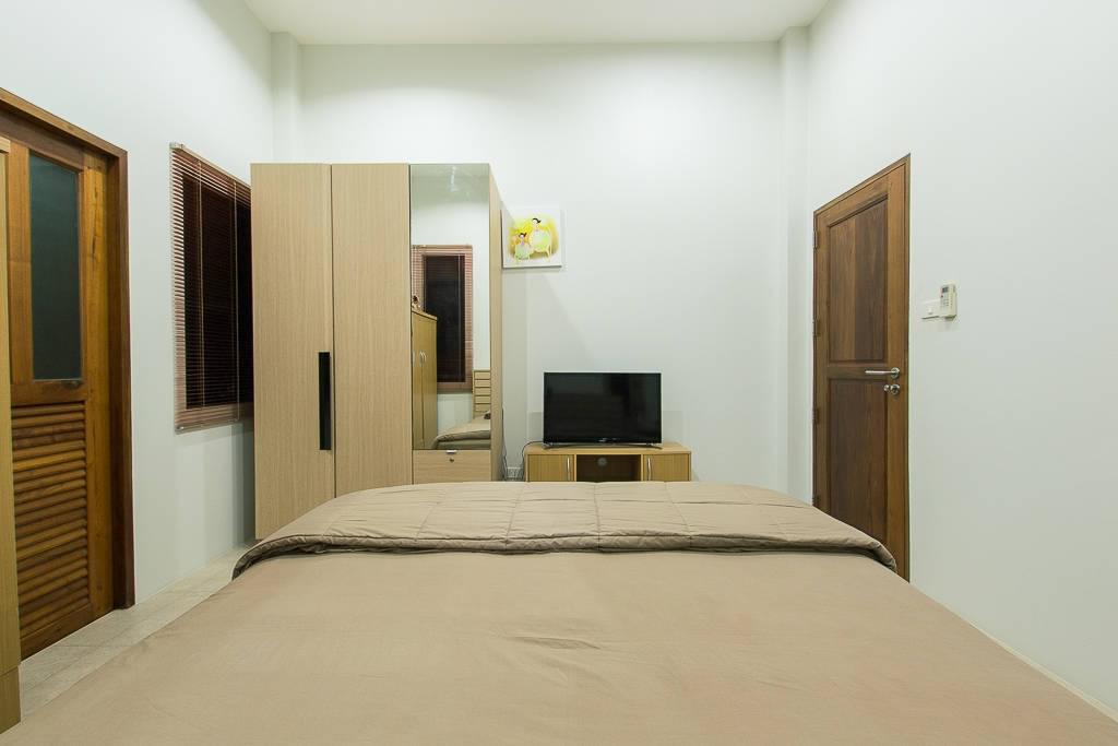 Cтильная вилла с 3 спальнями и с видом на сад, на пляже Чалонг