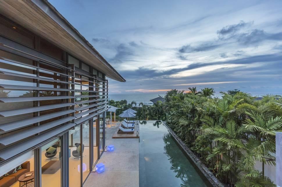 Модная вилла с 4 спальнями и с видом на море в проекте Сава виллаc, на пляже Натай