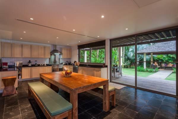 Комфортабельная вилла с 4 спальнями и с видом на бассейн в проекте Лаян Эстейт, на пляже Лаян 