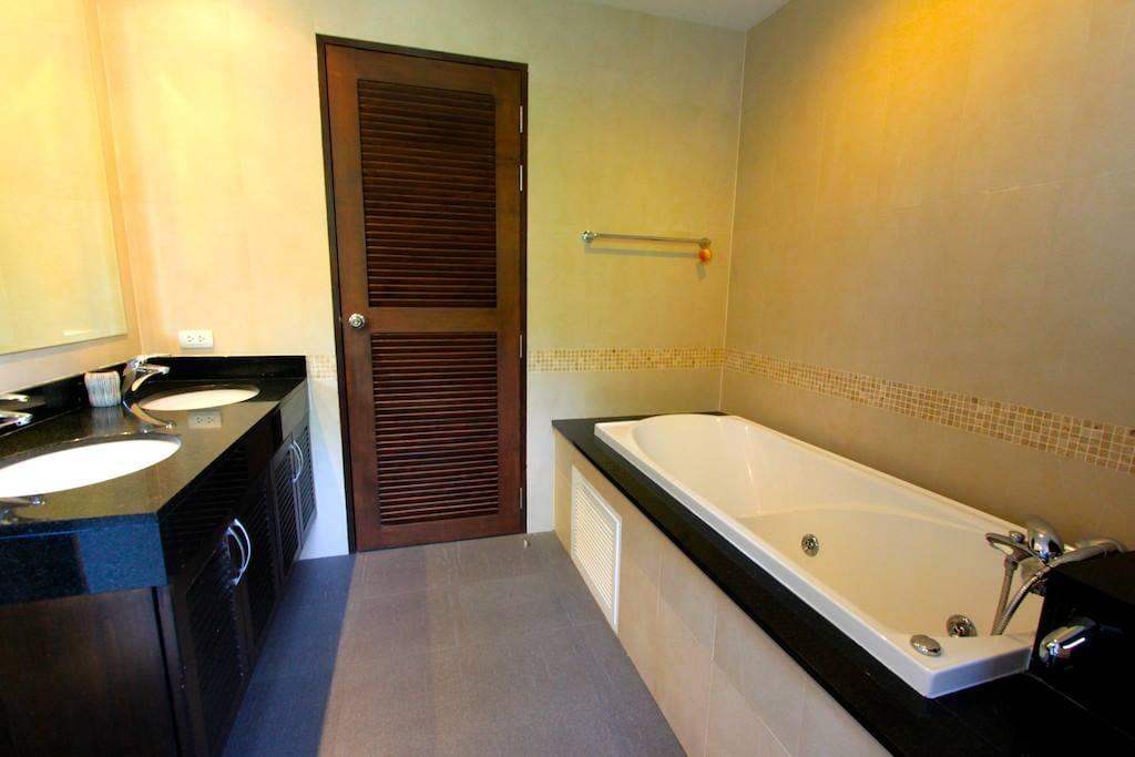 Property image - gallery 23