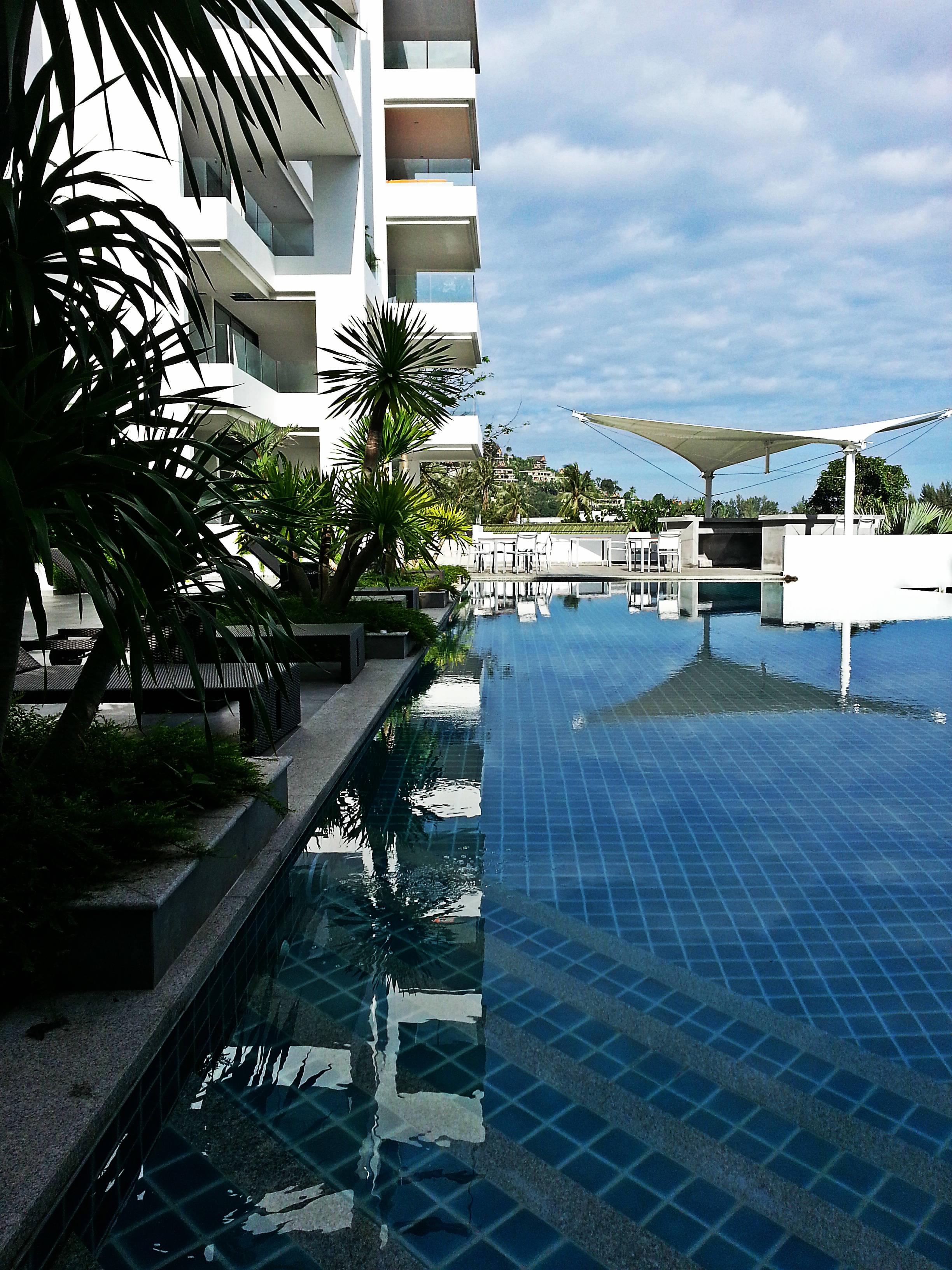 Модные апартаменты с 3 спальнями и с видом на море в проекте Сансури, на пляже Сурин