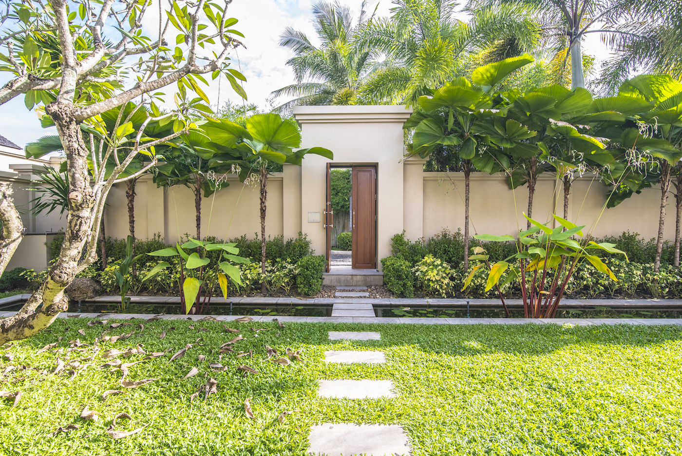 Удобная вилла с 3 спальнями и с видом на бассейн в проекте Зе Резиденс Бангтао, на пляже Бангтао/Лагуна (+ Видео обзор)