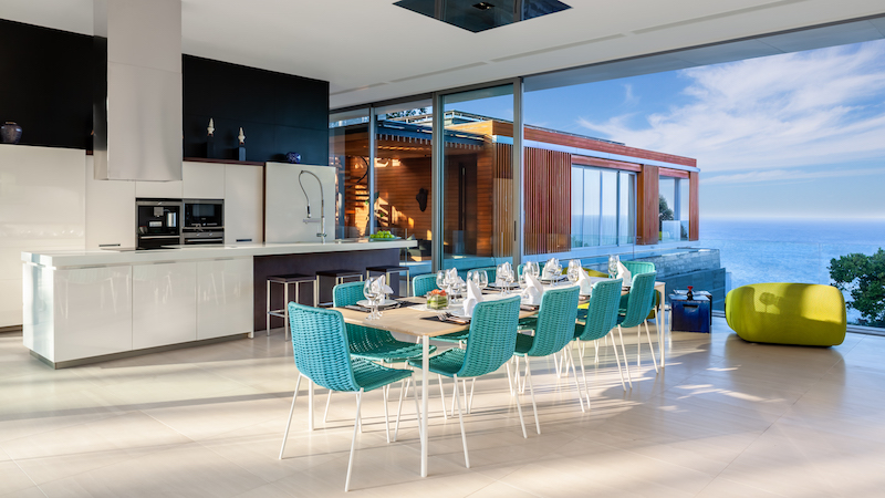 Великолепная вилла премиум класса с 4 спальнями и с видом на море, на пляже Камала 