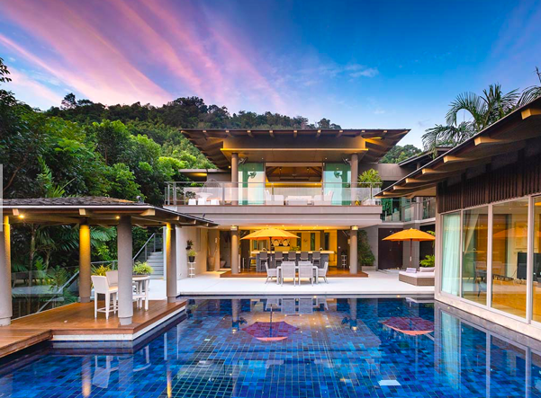 Превосходная вилла с 5 спальнями и с видом на море в проекте Ля Колин, на пляже Лаян 