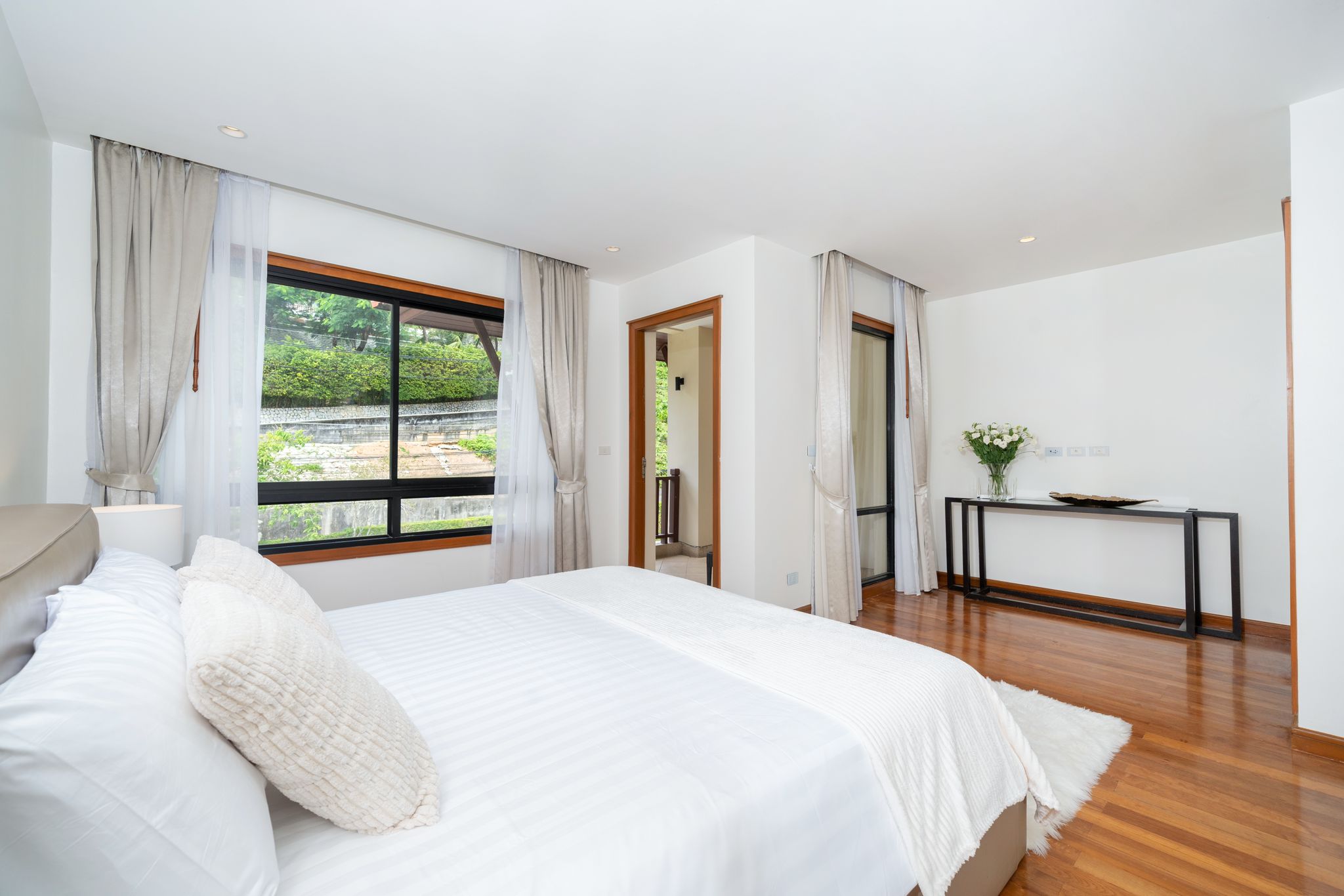 Property image - gallery 23