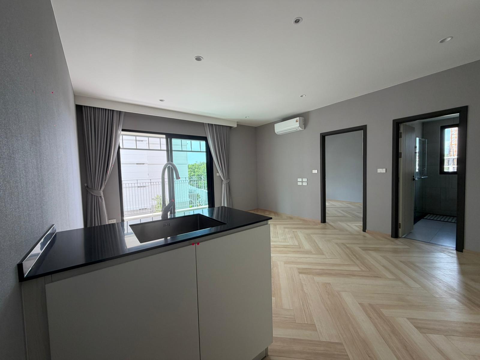 Property image - gallery 9