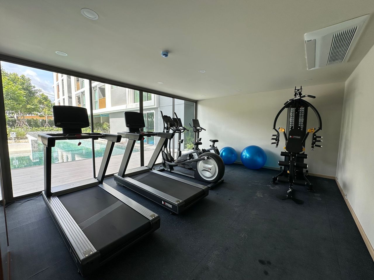 Property image - gallery 13