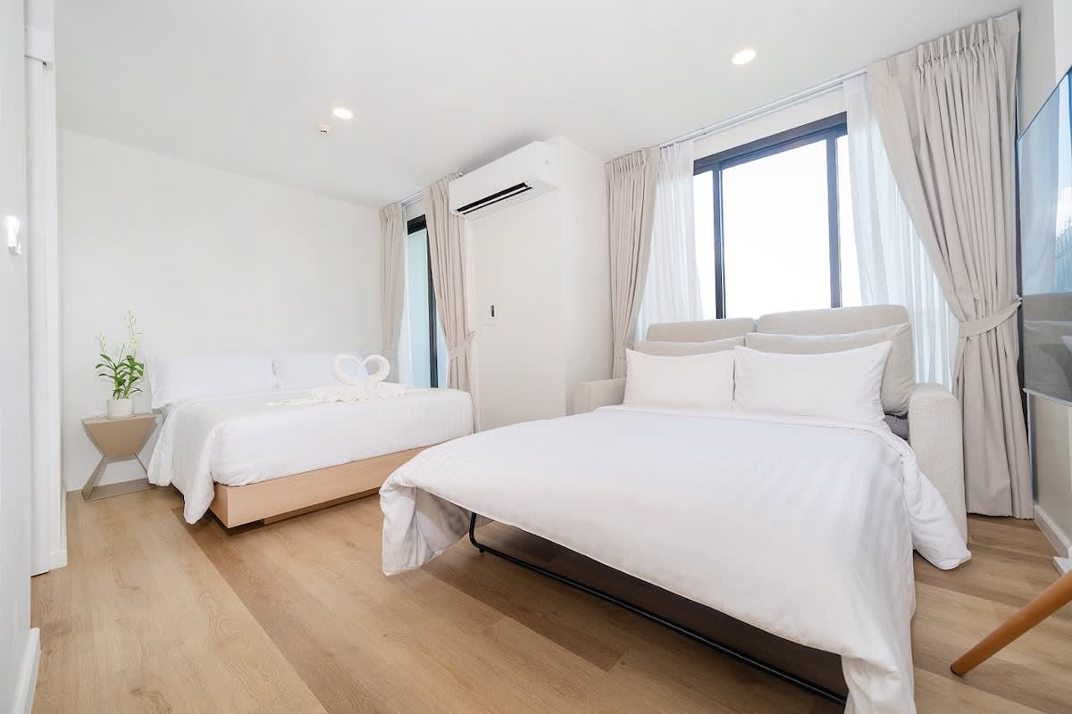 Прекрасные апартаменты с 1 спальней и с видом на город в проекте Зескейп 2 Кондоминиум, на пляже Бангтао/Лагуна