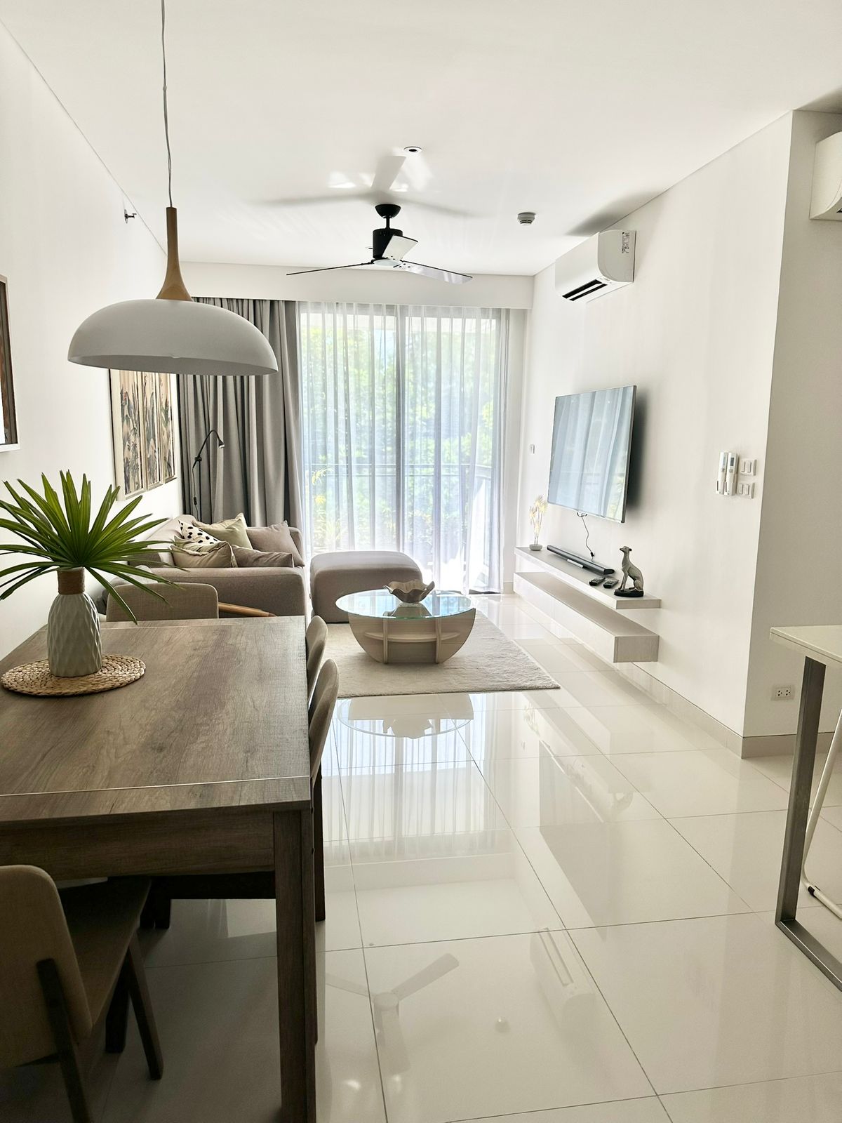 Удобные апартаменты с 2 спальнями и с видом на озеро в проекте Кассия Резиденсис, на пляже Бангтао/Лагуна