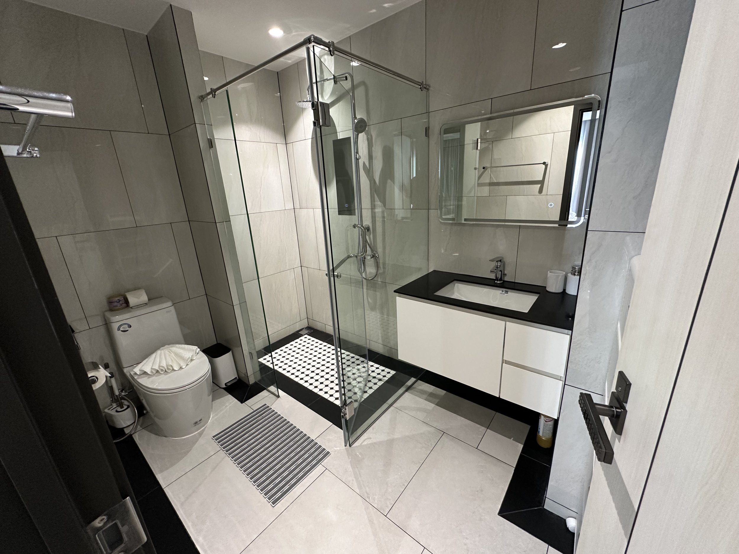 Property image - gallery 28