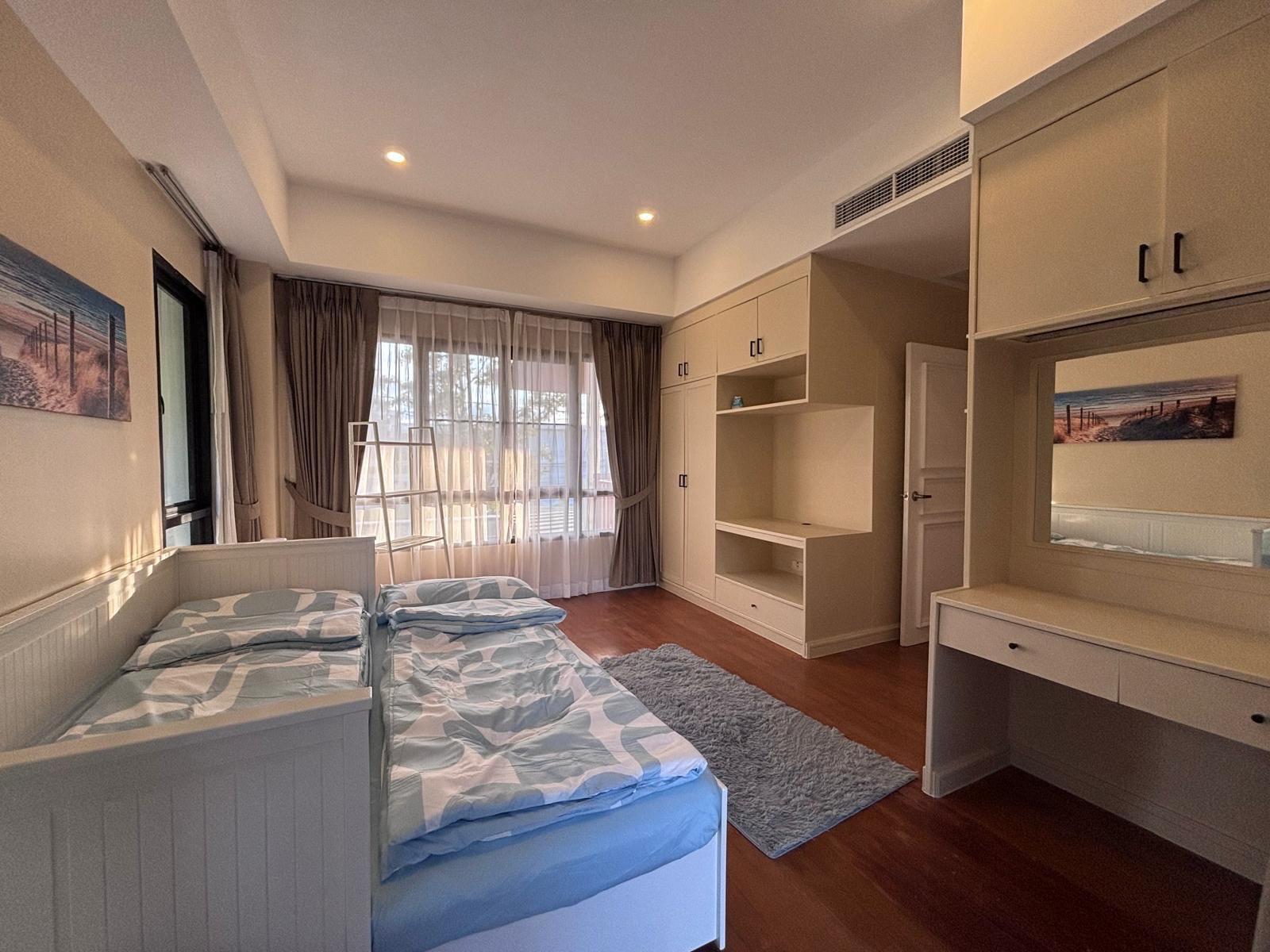 Property image - gallery 9