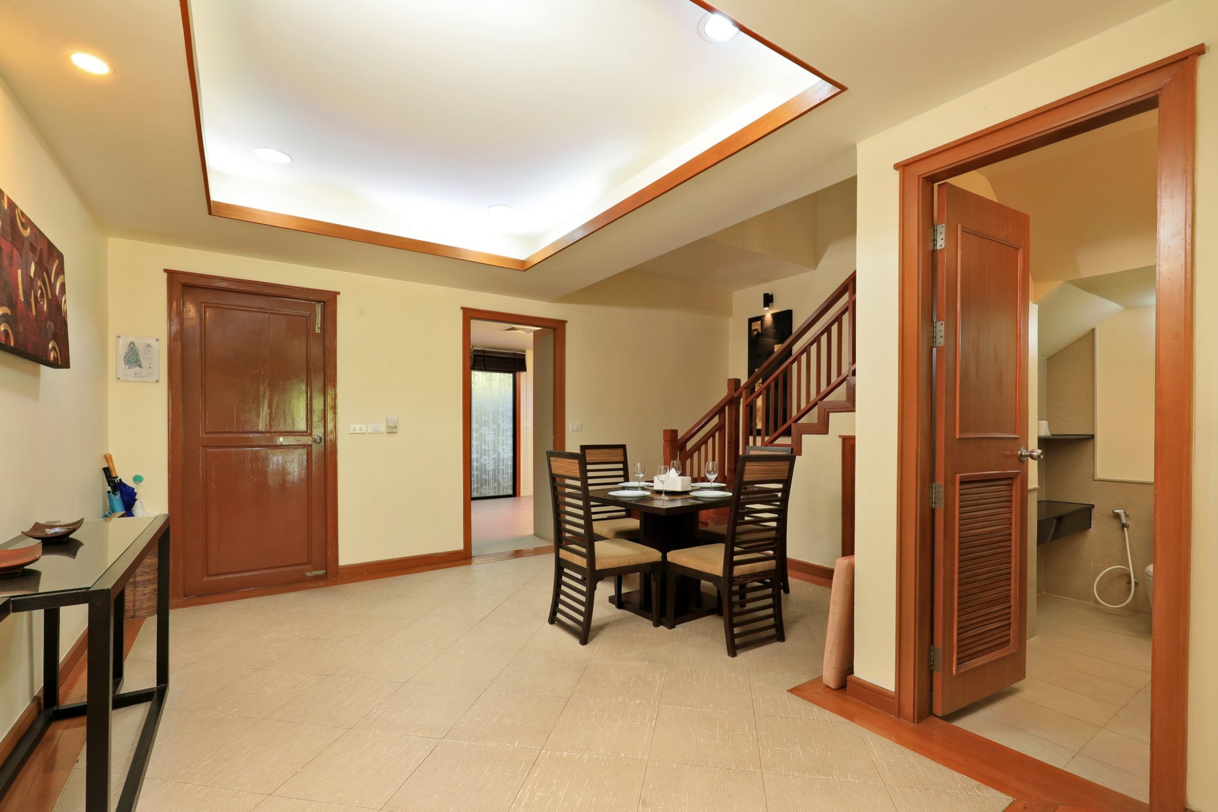 Сногсшибательный таунхаус с 2 спальнями и с видом на бассейн в проекте Ангсана Виллас Резорт, на пляже Бангтао/Лагуна