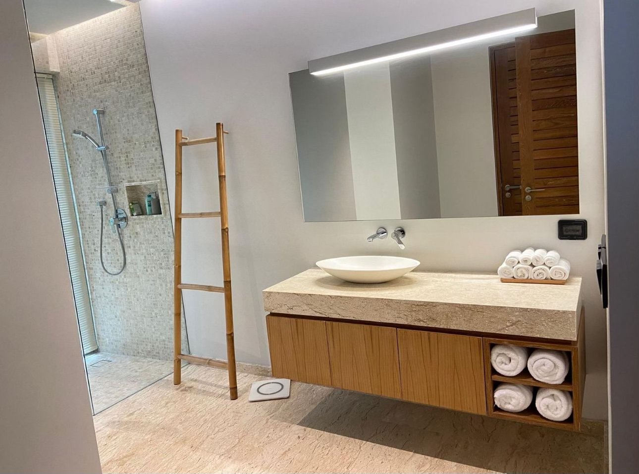 Property image - gallery 35