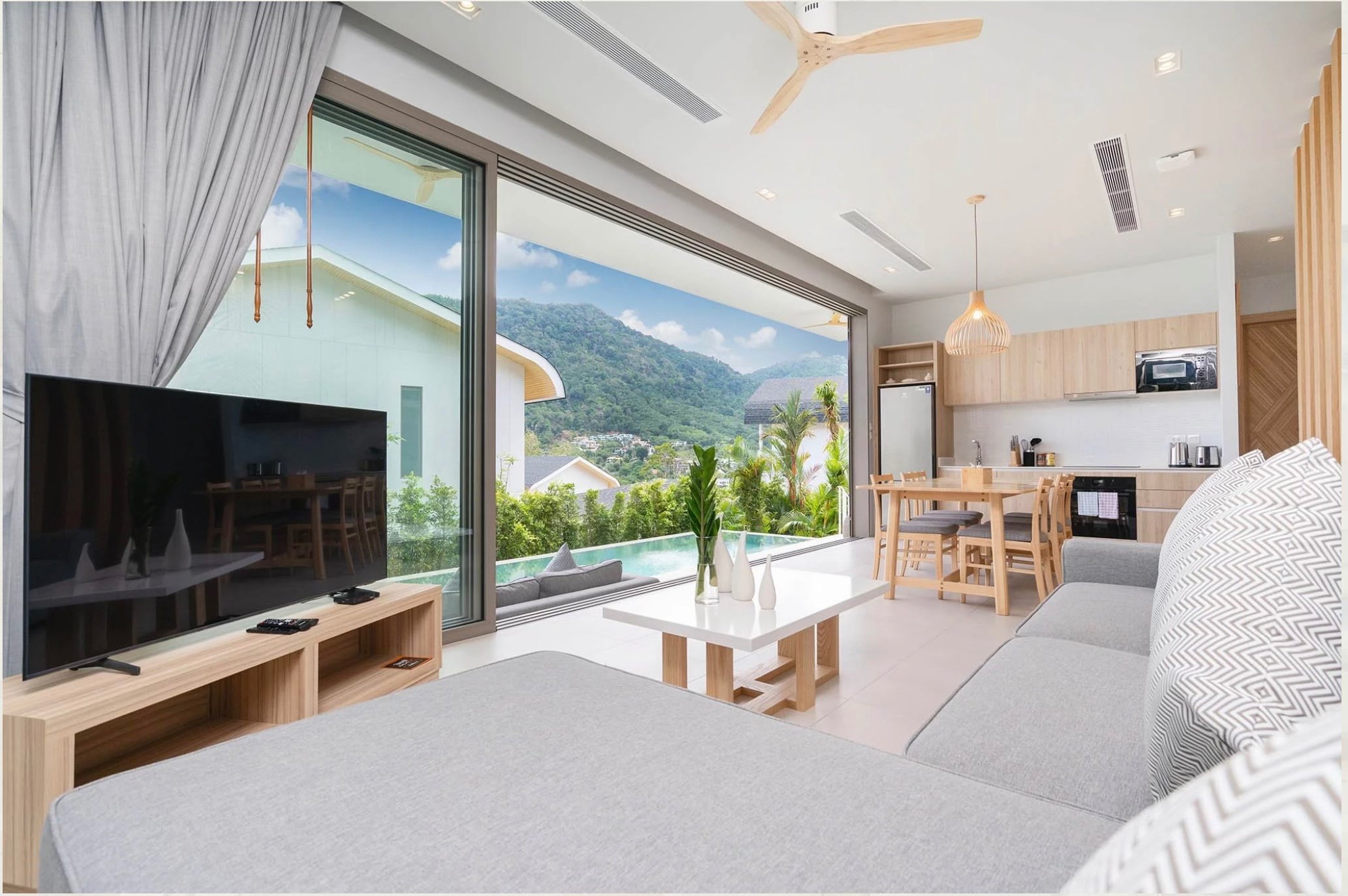 Превосходная вилла с 3 спальнями и с видом на бассейн в проекте Химмапана Виллас, на пляже Камала 