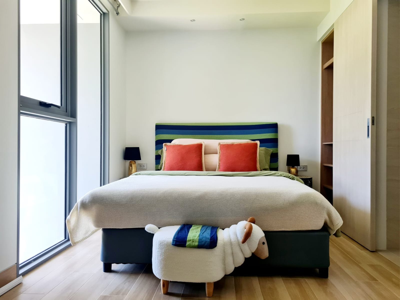 Property image - gallery 9