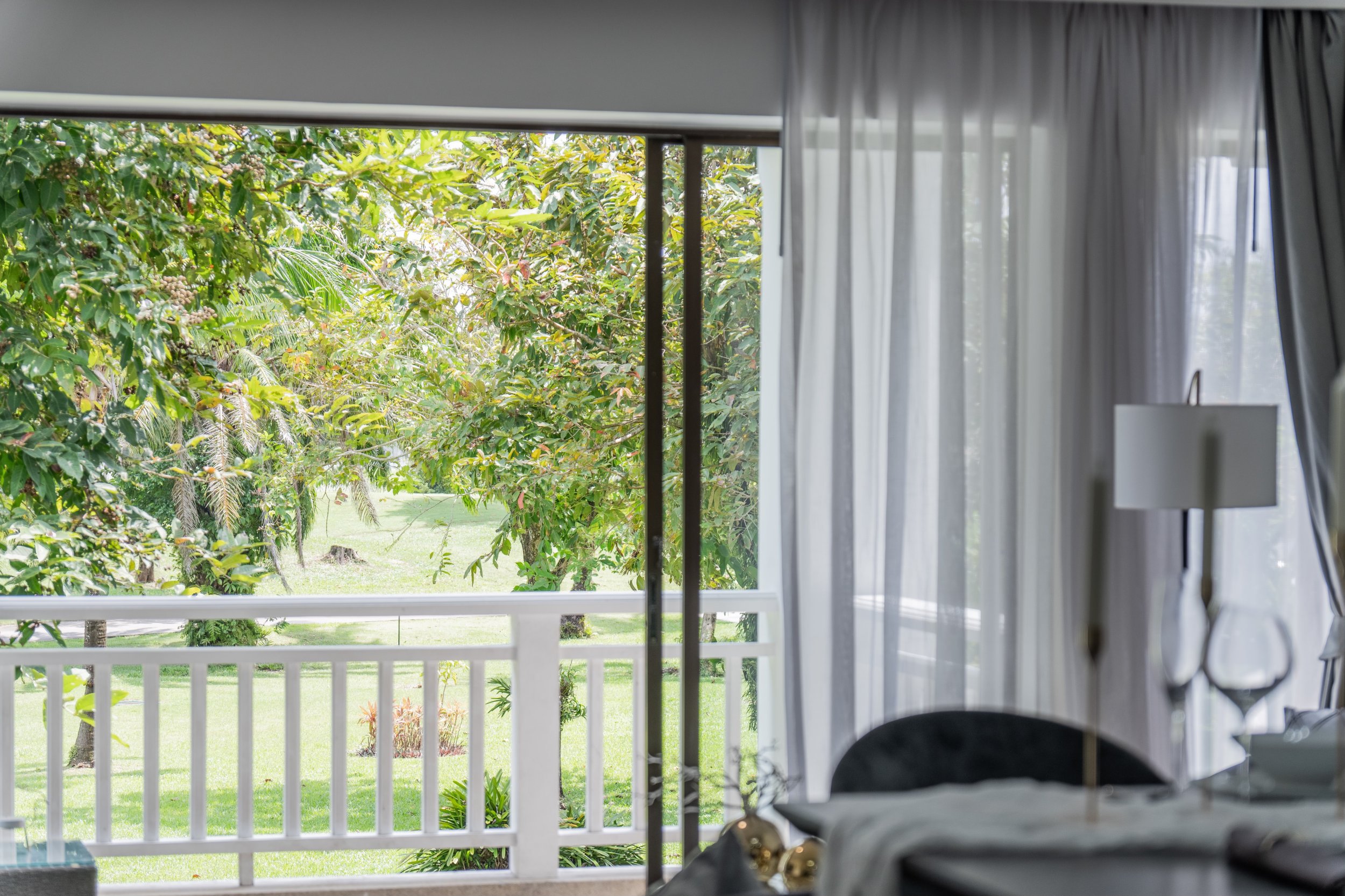 Роскошные апартаменты с 2 спальнями и с видом на гольф-поле в проекте Алламанда 2 и 3, на пляже Бангтао/Лагуна