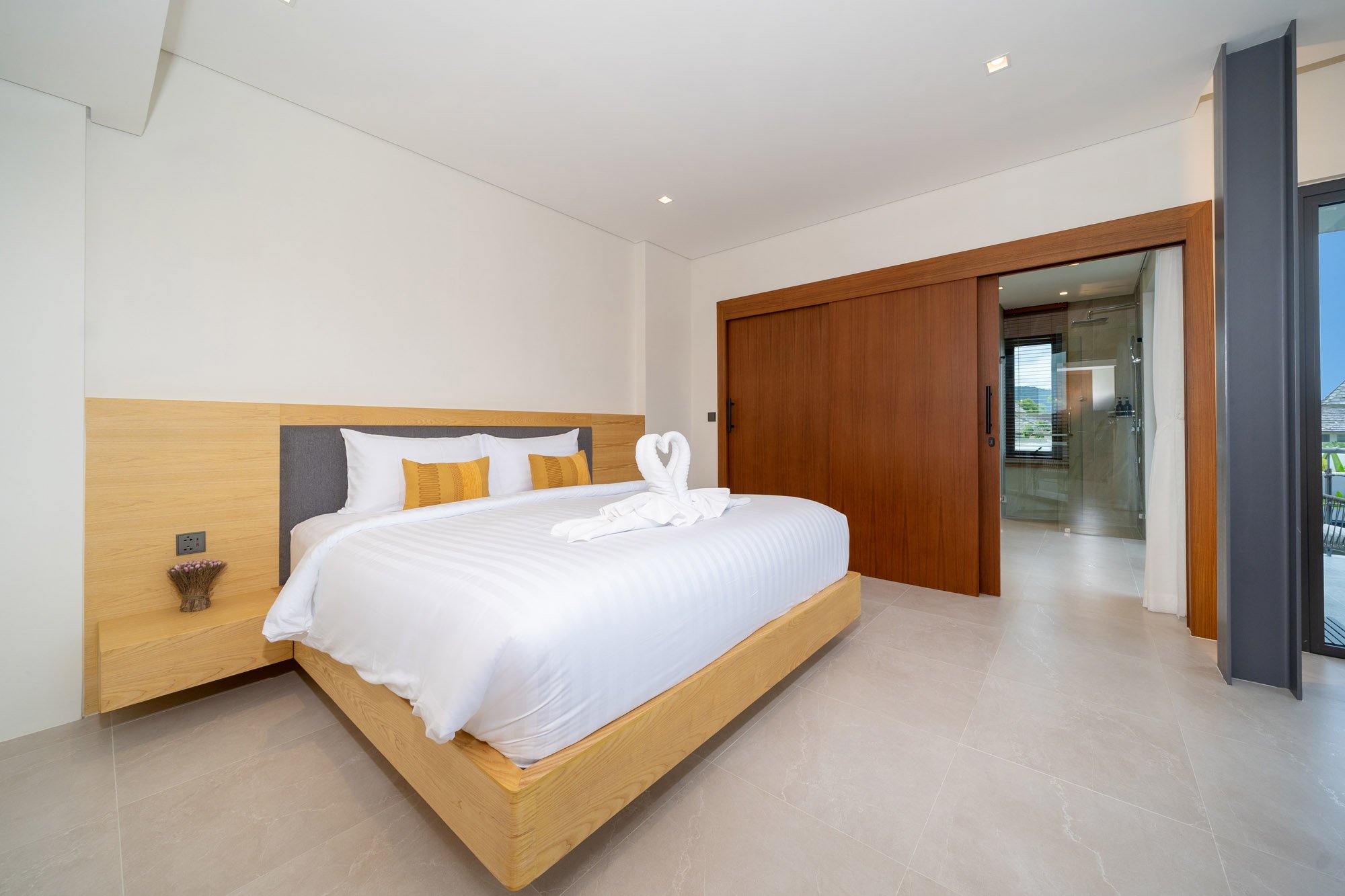 Property image - gallery 12