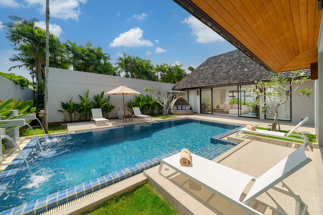 Потрясающая вилла с 4 спальнями и с видом на бассейн, не далеко от моря, на пляже Ао Йон