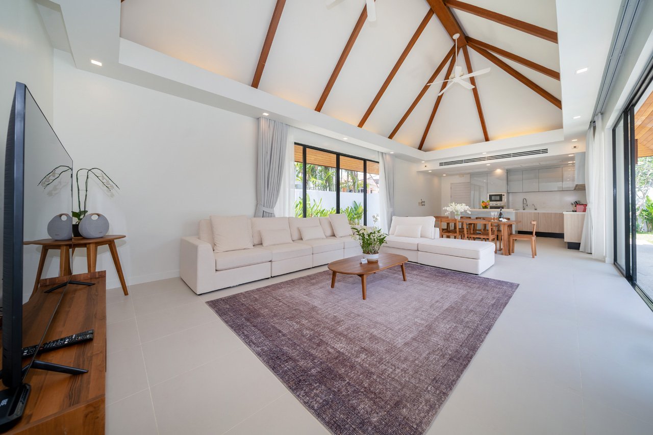 Потрясающая вилла с 4 спальнями и с видом на бассейн, не далеко от моря, на пляже Ао Йон