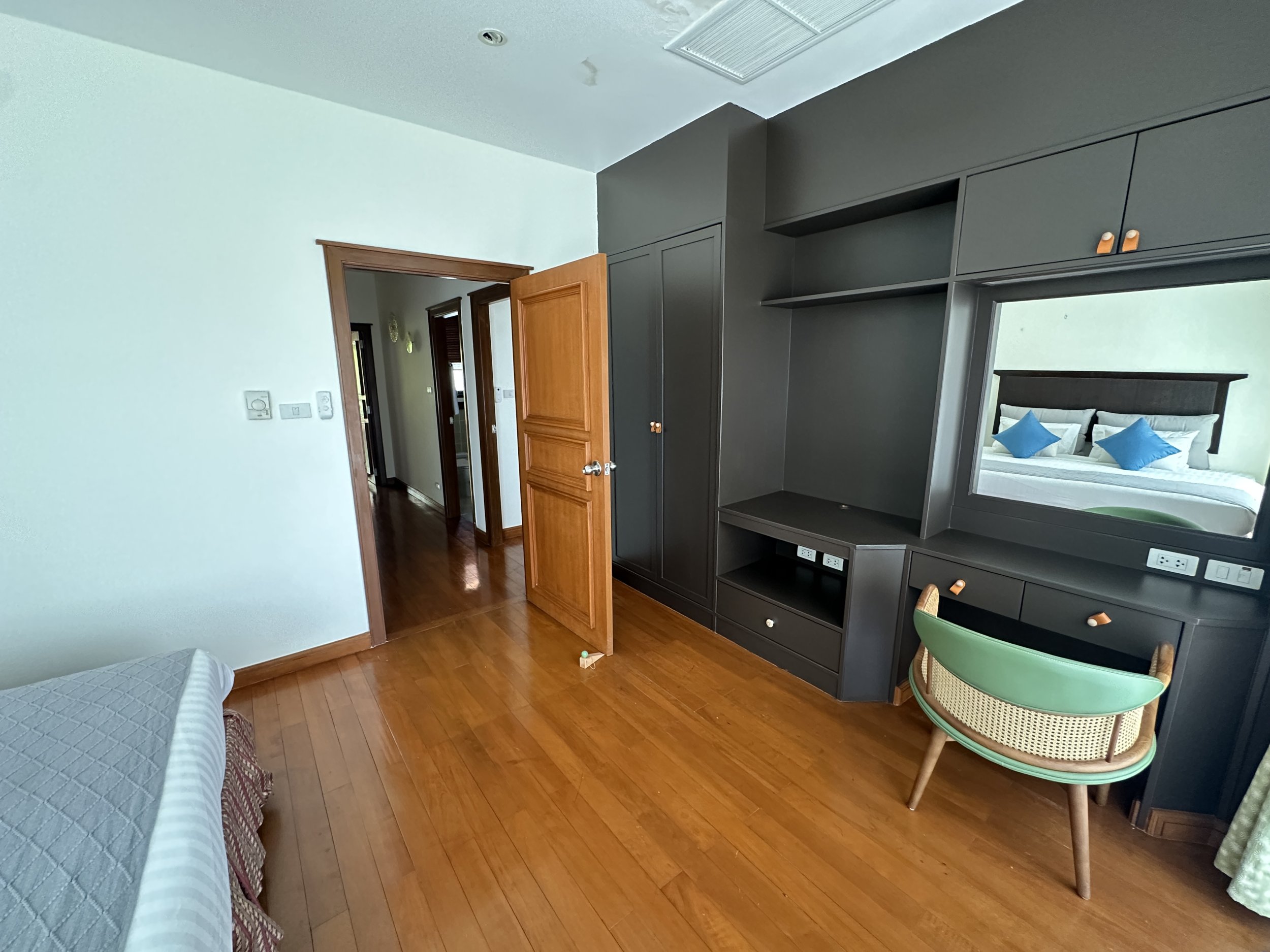 Property image - gallery 23