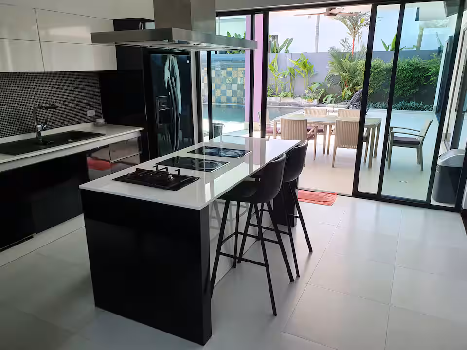 Property image - gallery 9