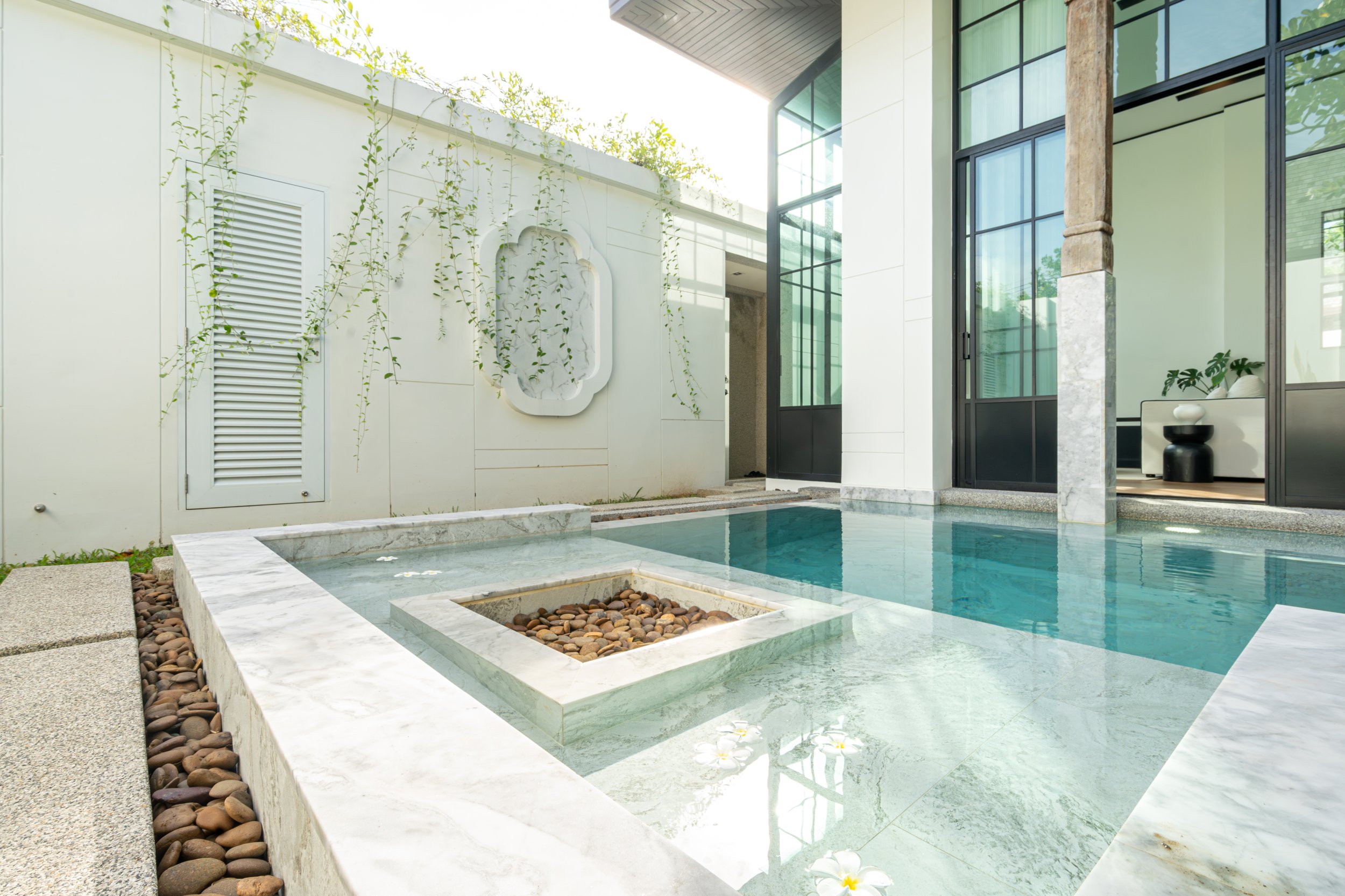 Property image - gallery 36
