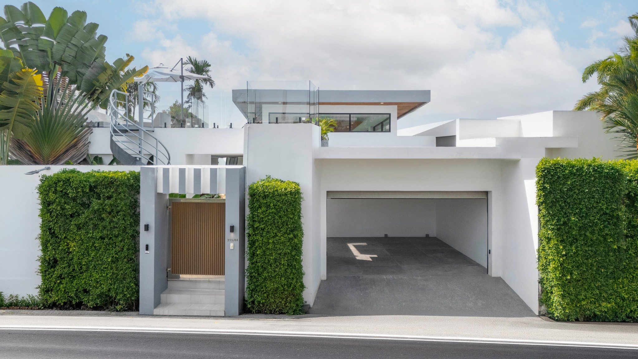 Property image - full photo 25