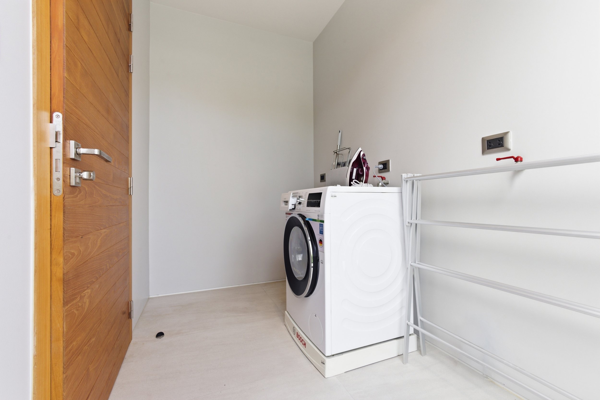 Property image - full photo 33
