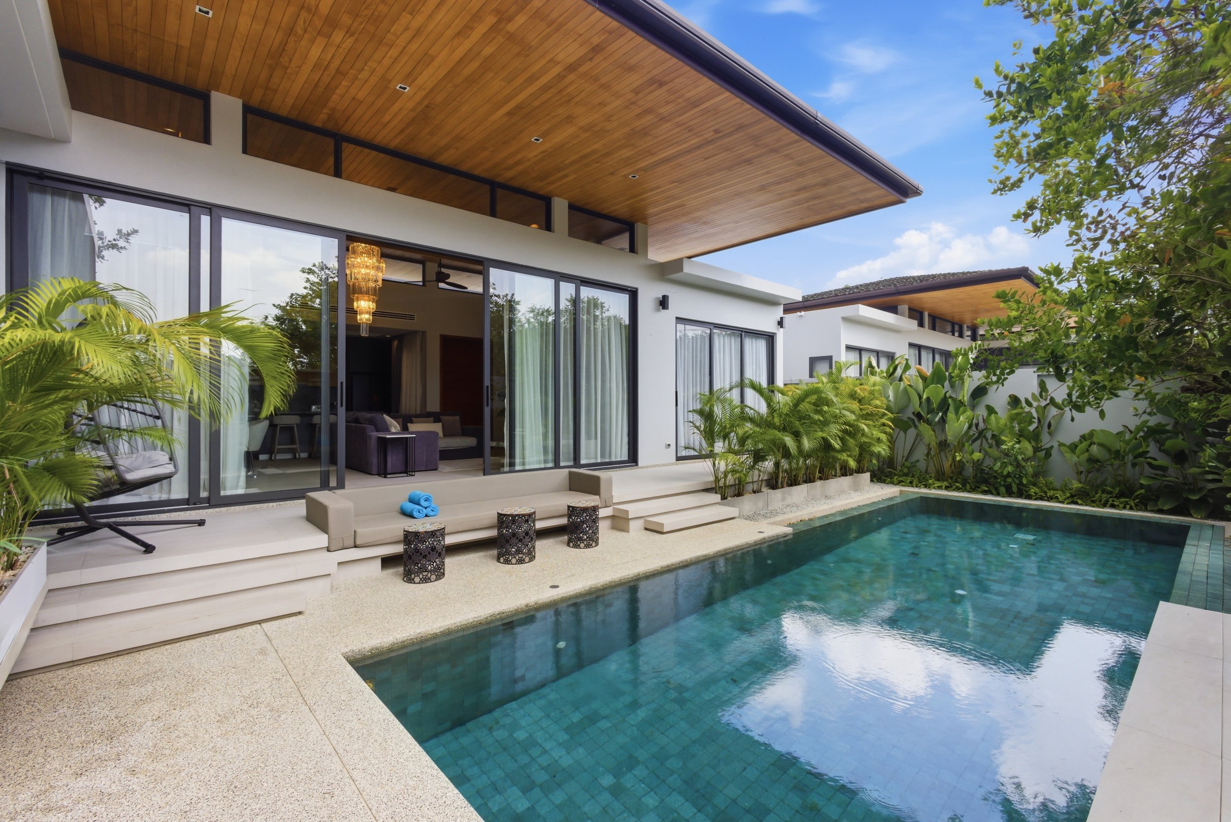 Property image - full photo 39