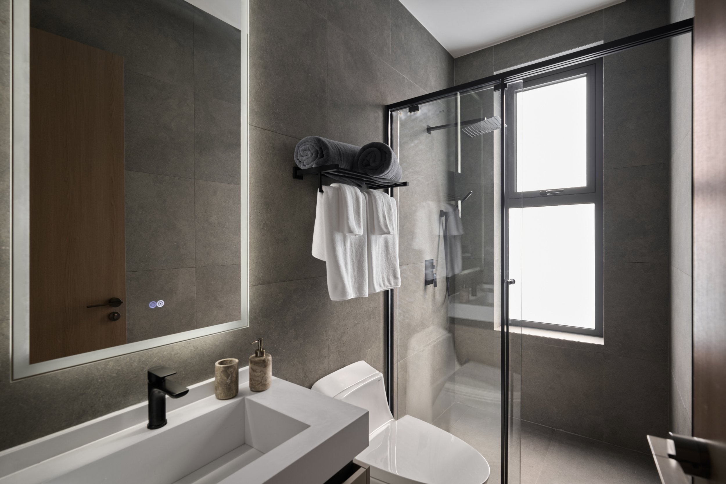 Property image - full photo 22