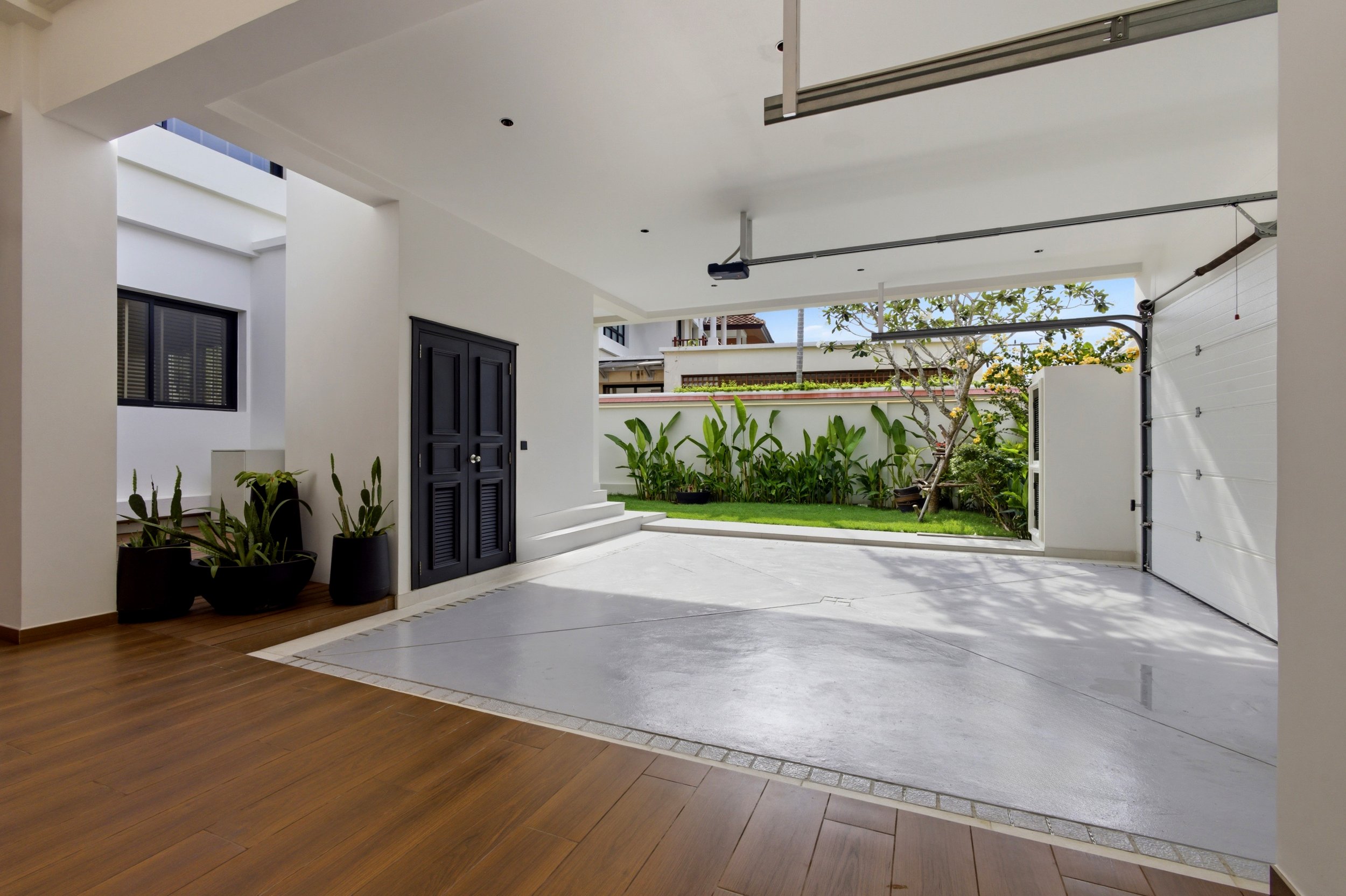 Property image - full photo 58