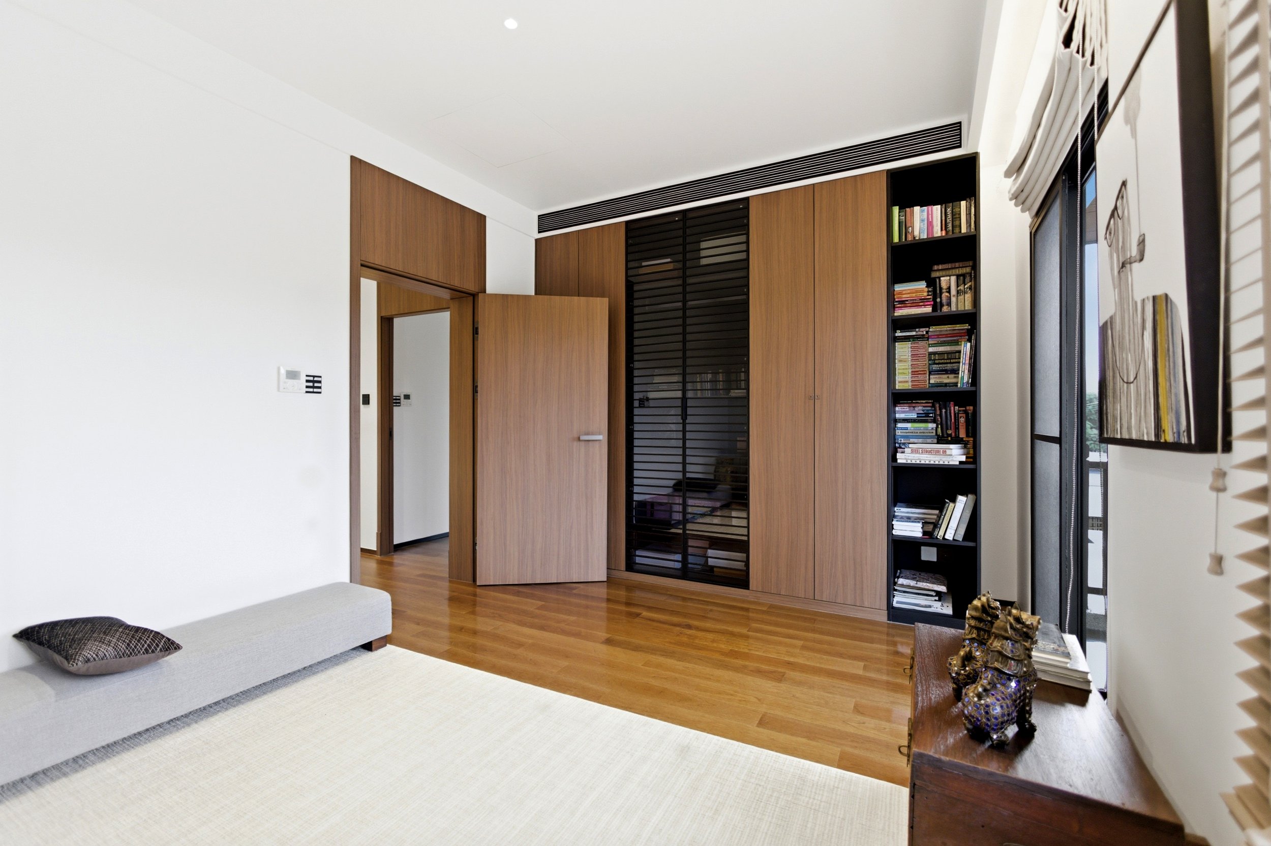 Property image - full photo 39