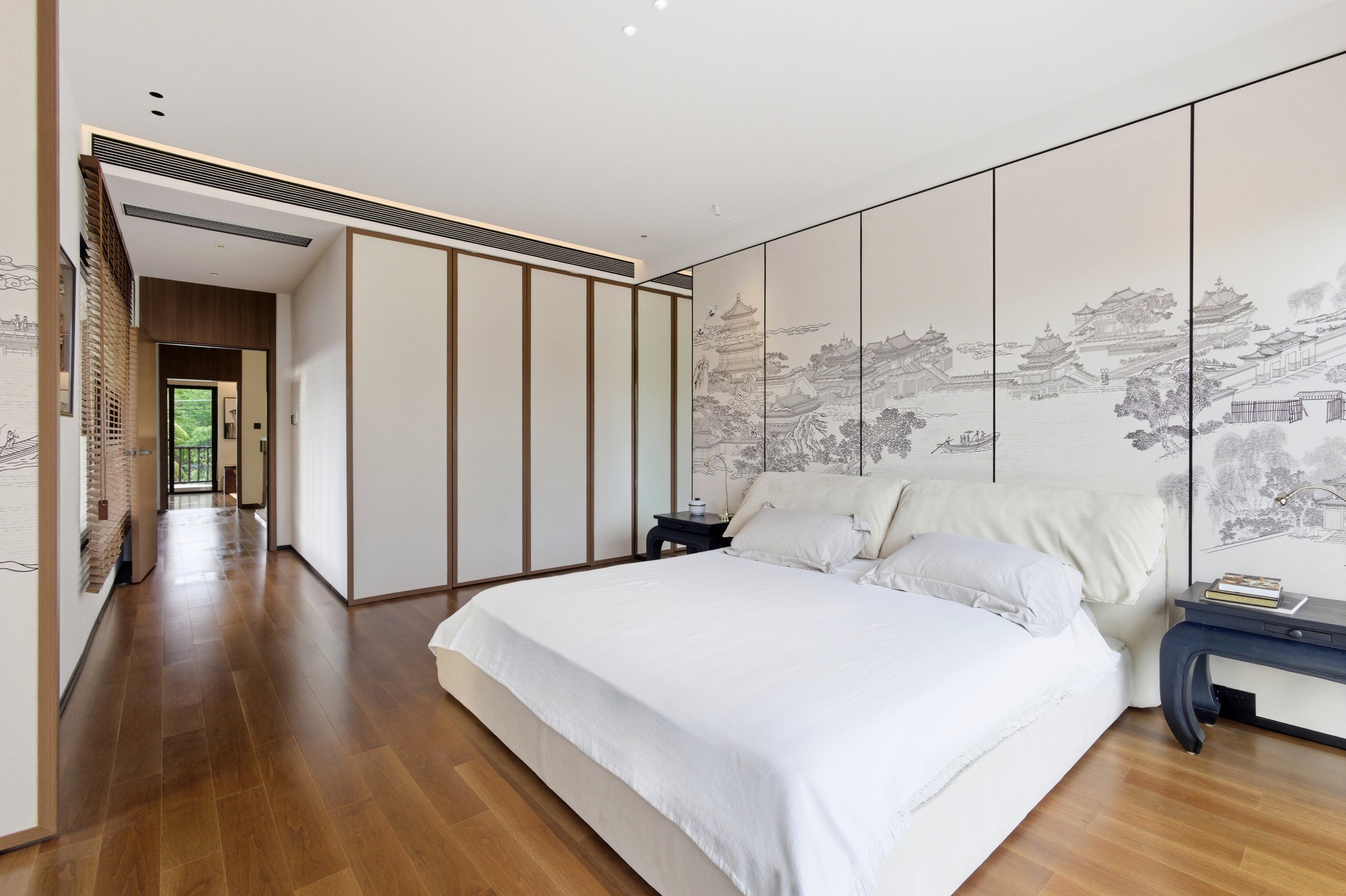 Property image - full photo 38