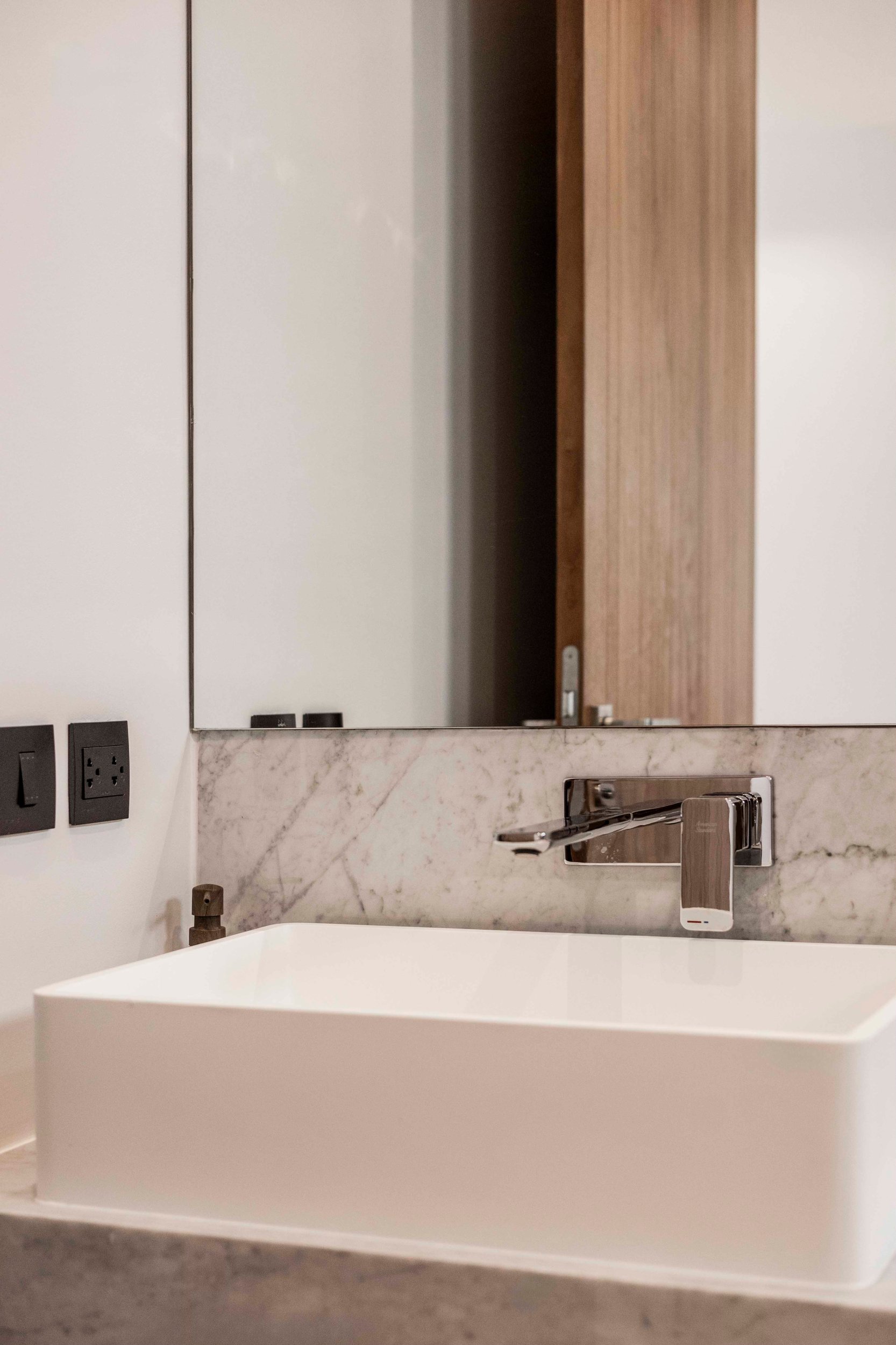 Property image - full photo 16