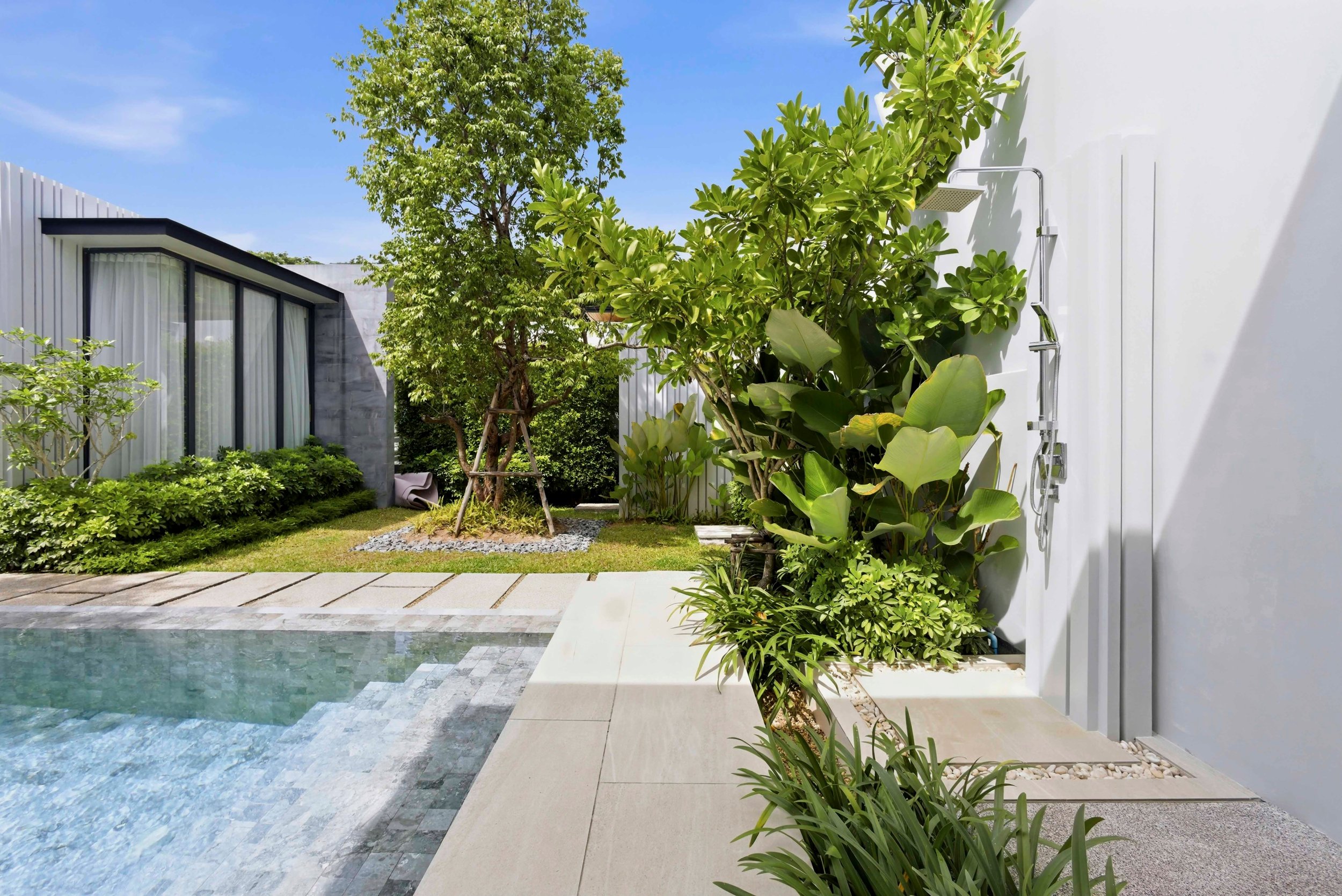 Property image - full photo 50