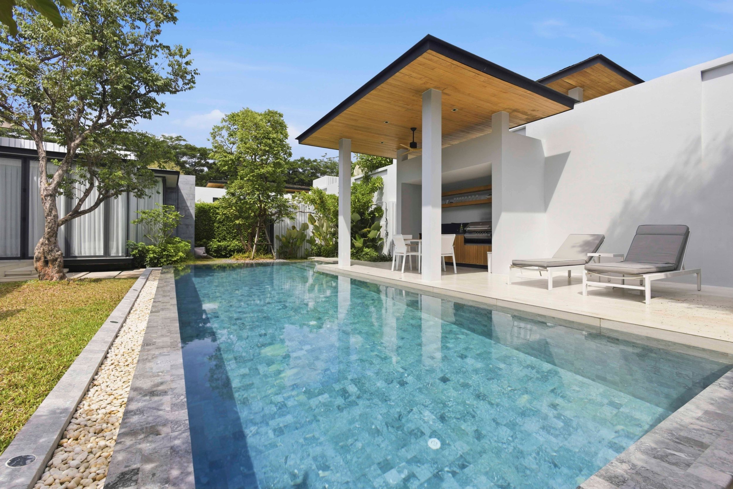 Property image - full photo 70