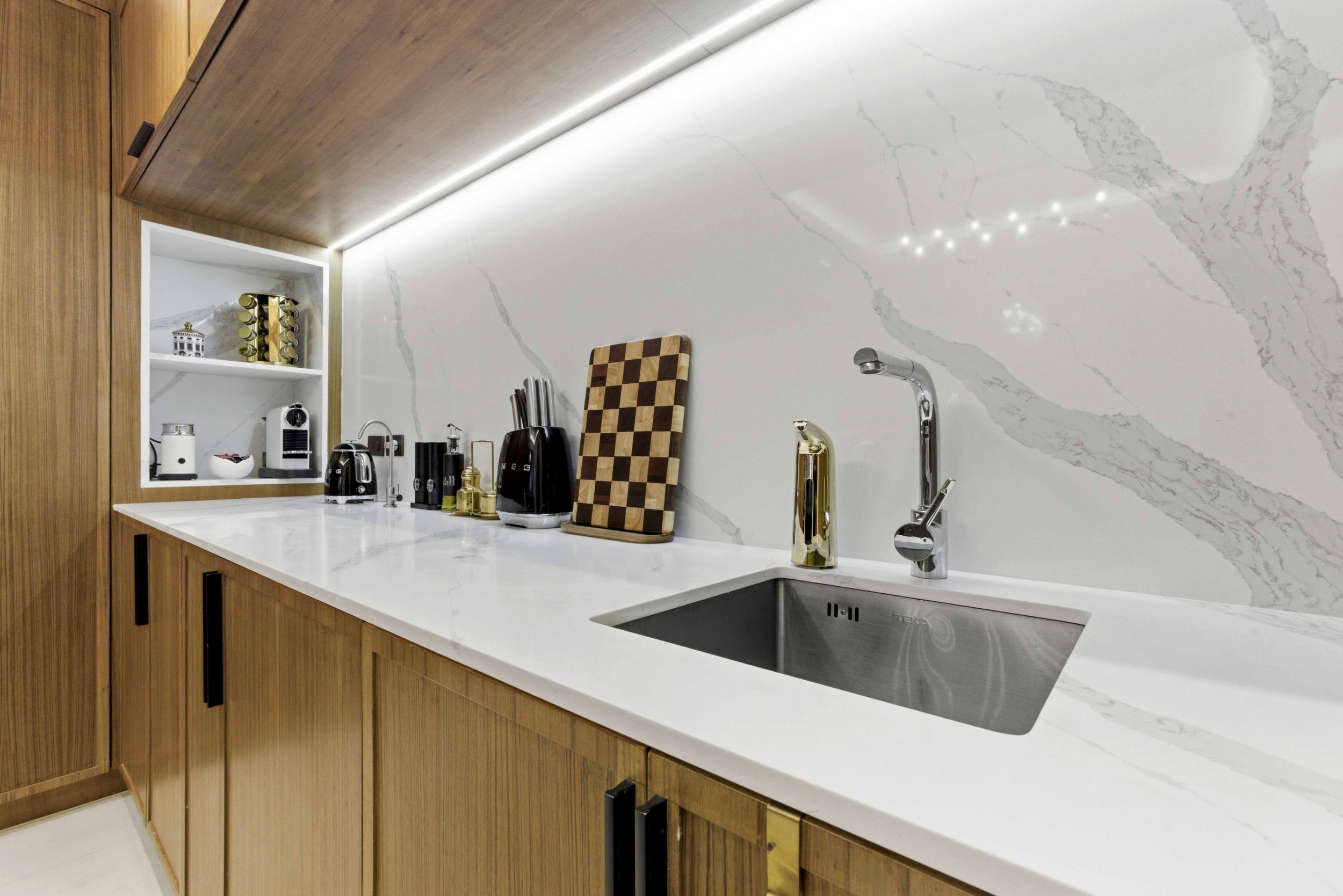 Property image - full photo 34