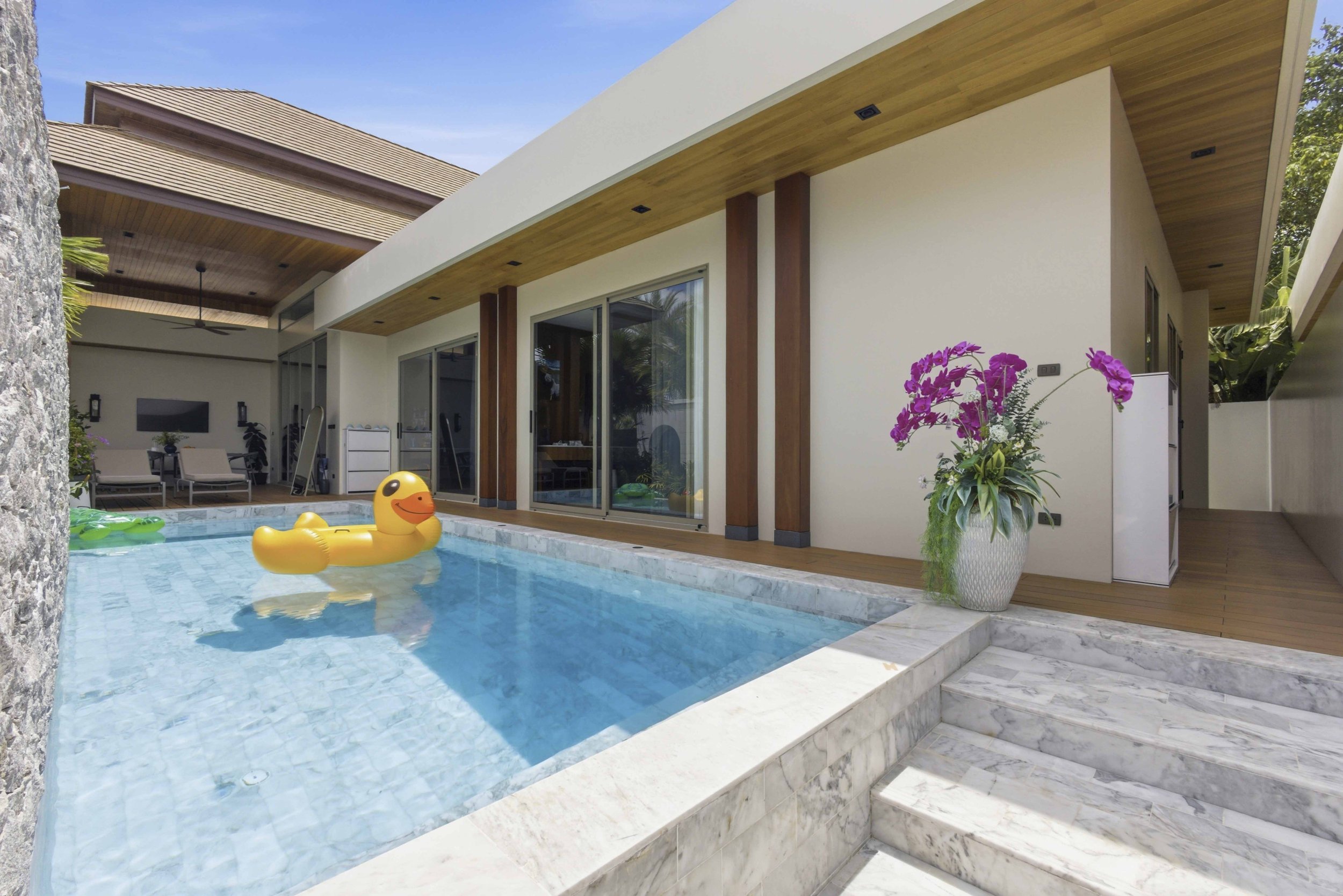 Property image - full photo 58