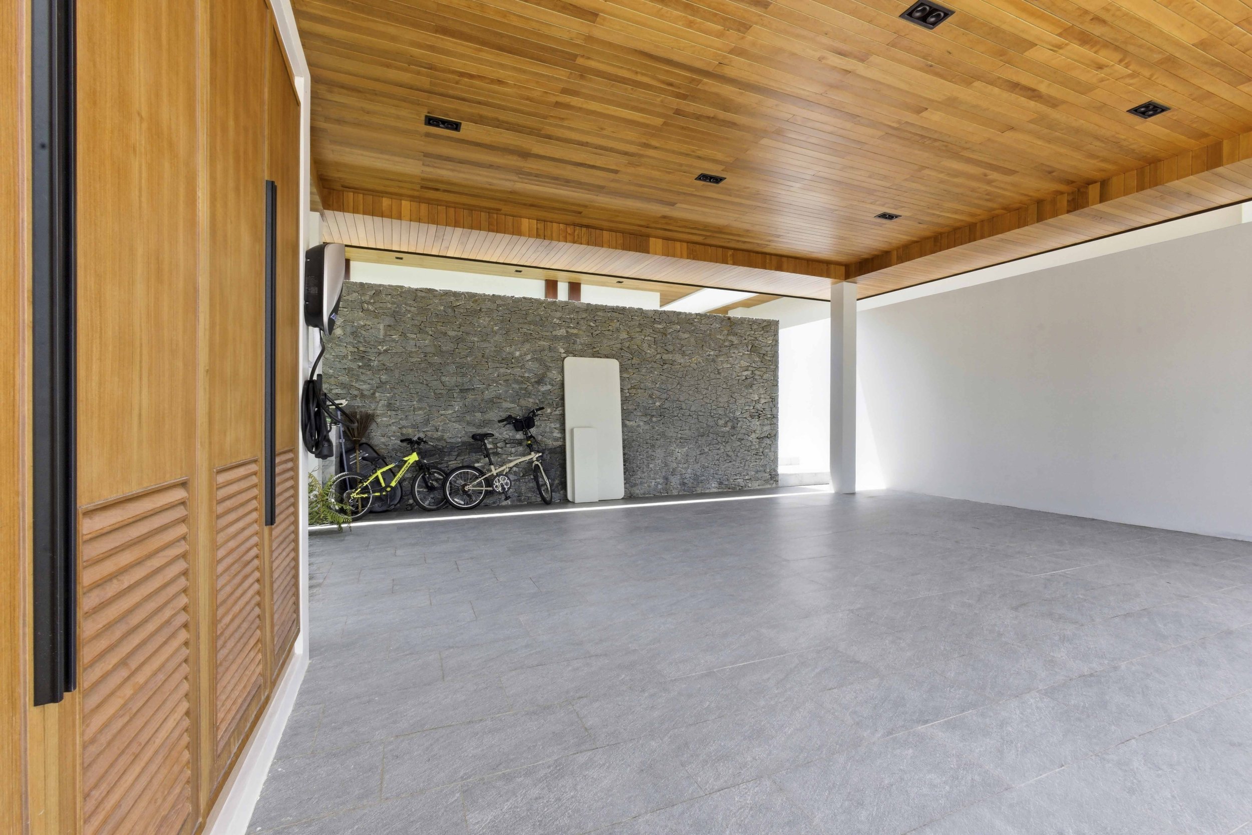 Property image - full photo 79