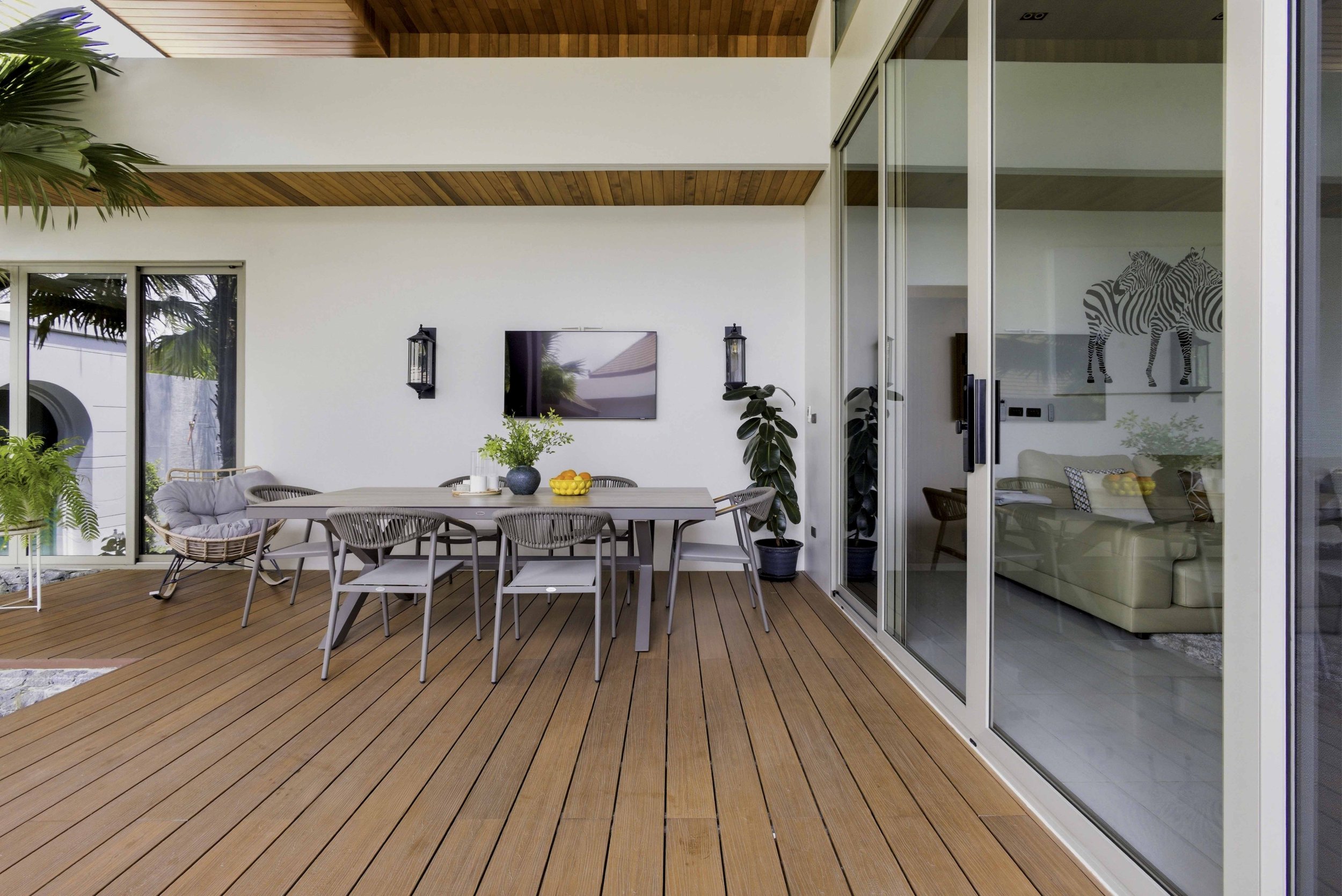 Property image - full photo 83