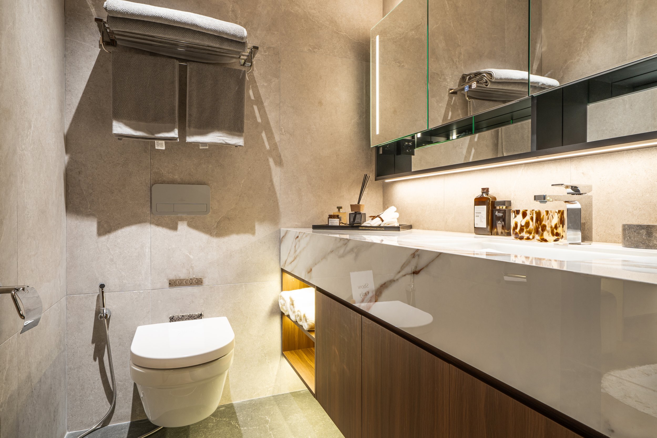 Property image - full photo 18