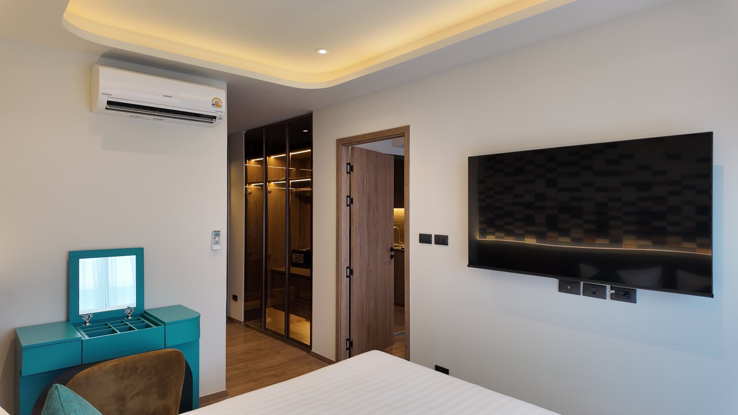 Property image - full photo 21