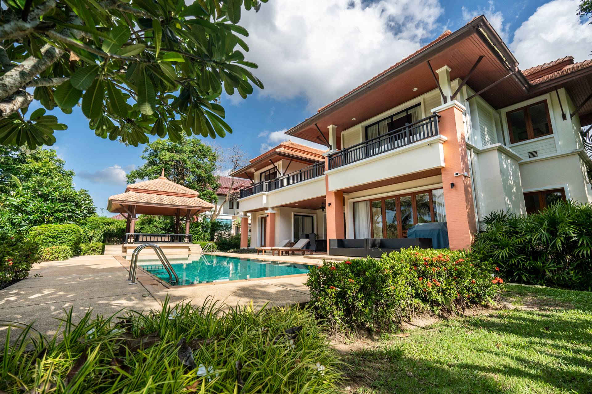 Property image - full photo 20