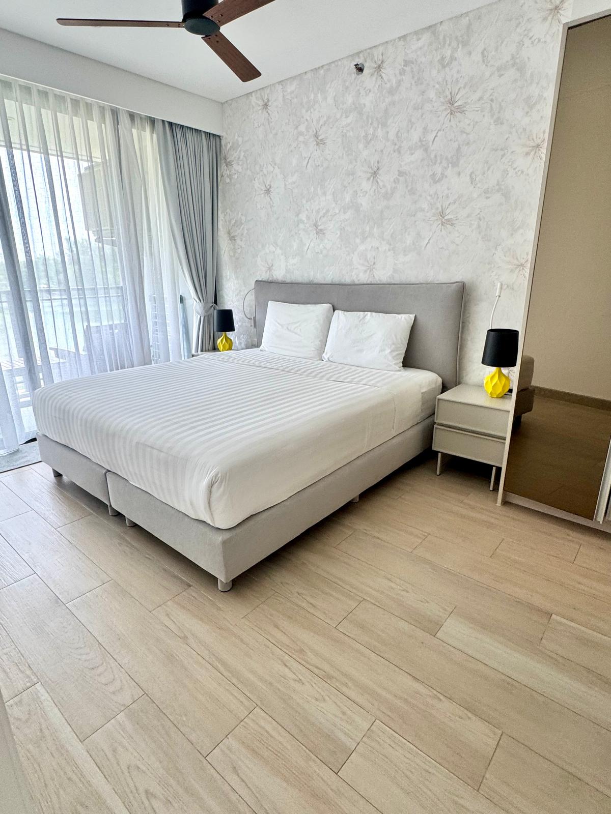 Property image - full photo 11