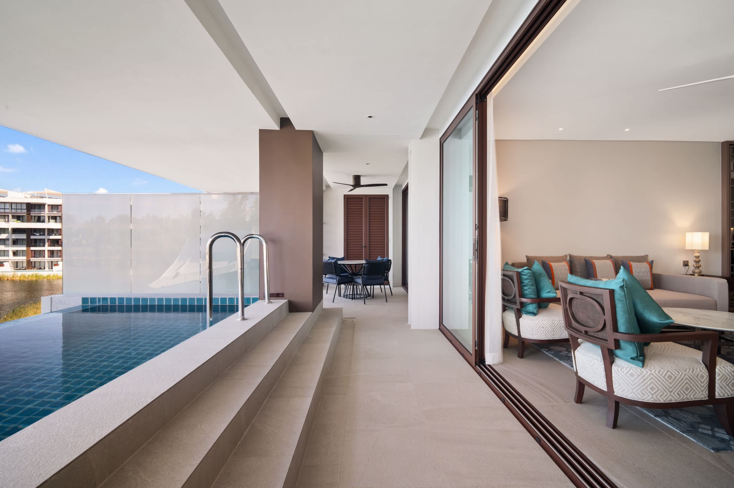 Property image - full photo 31