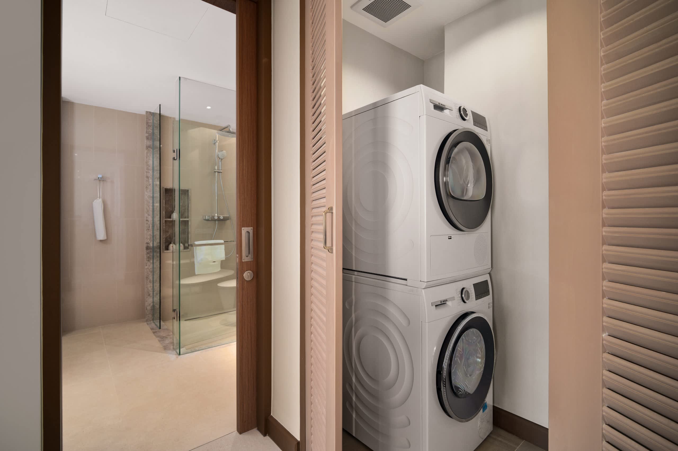 Property image - full photo 32