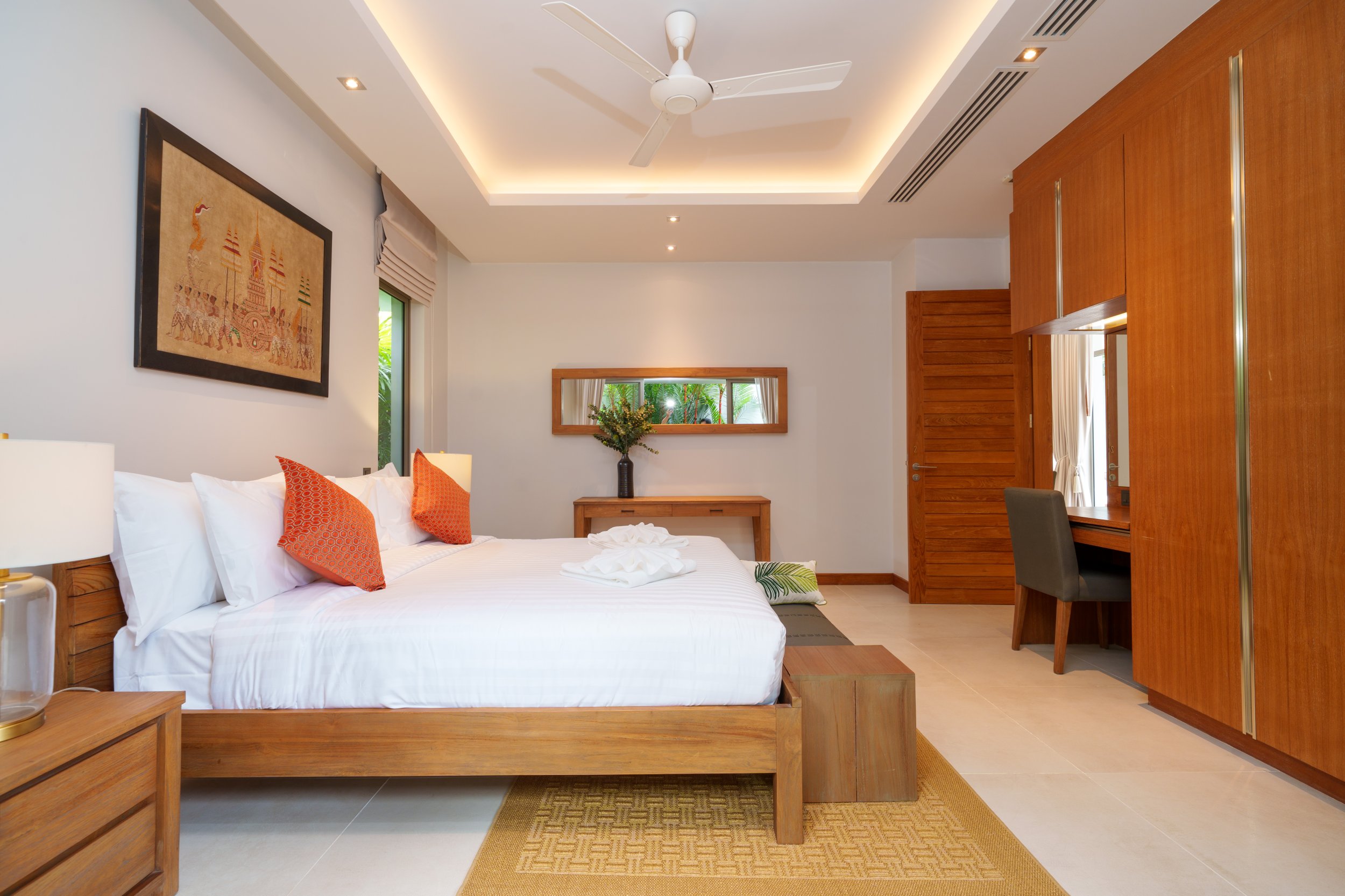 Property image - full photo 32