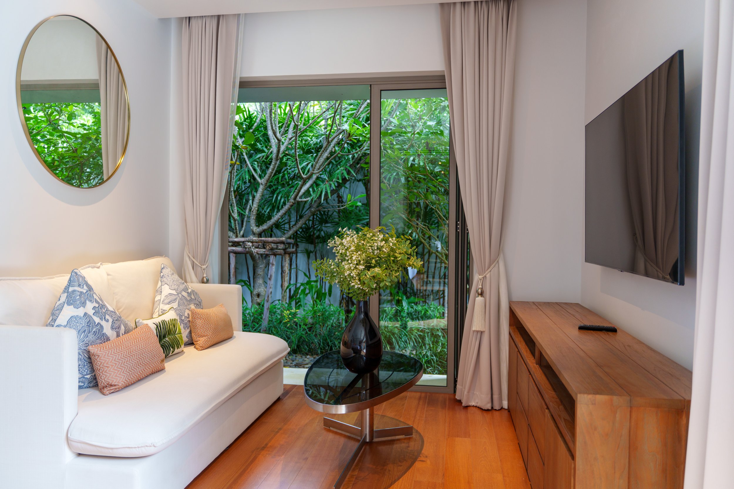 Property image - full photo 52