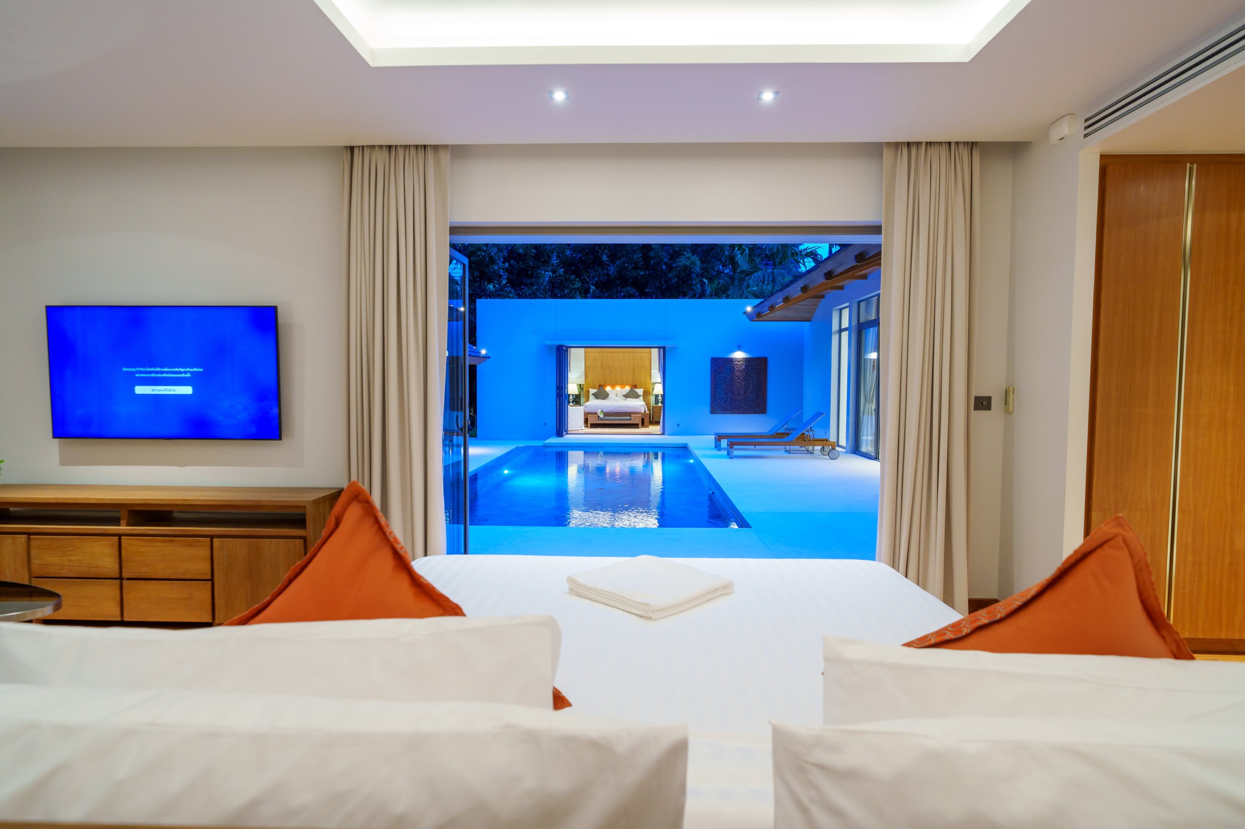Property image - full photo 77