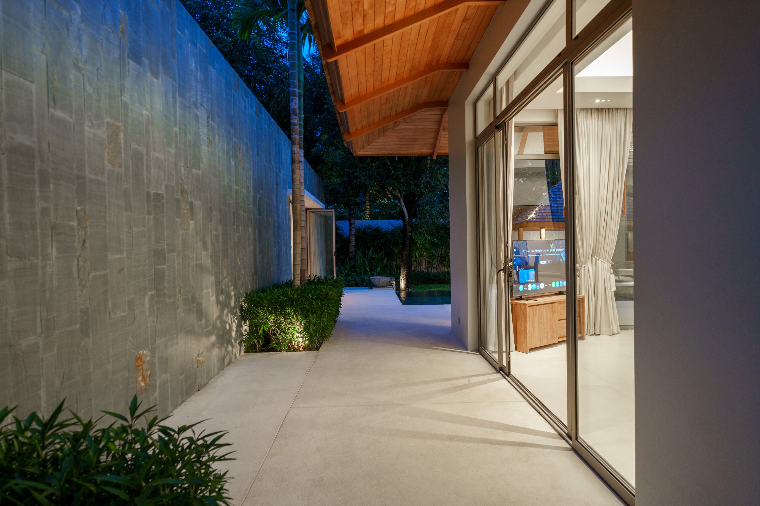 Property image - full photo 89